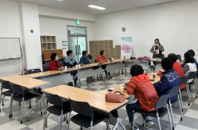 일시: 2025. 4. 29. (화) 10:30~11:30 (3회기)
내용: 원예치료
연계: 제천시정신건강복지센터 

우리 복지관에서는 매주 화요일 함께하는 마음건강 원예치료를 운영하고 있습니다.
많은 관심과 사랑 부탁드립니다.
